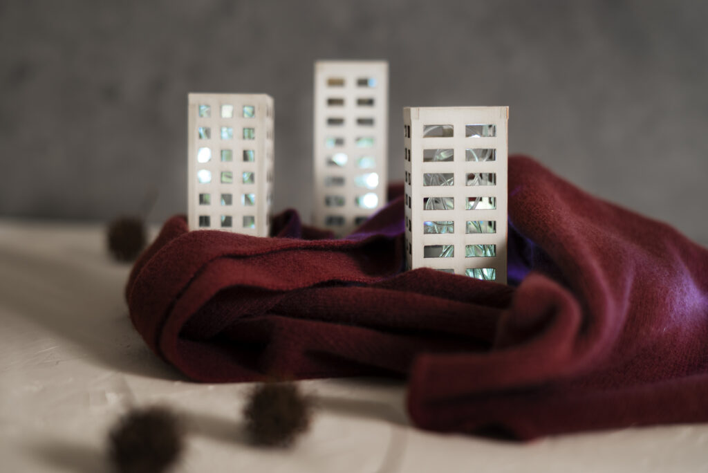 still-life-cozy-house-with-toys