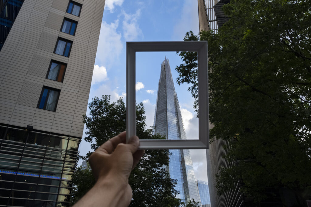 visiting-site-photo-frame